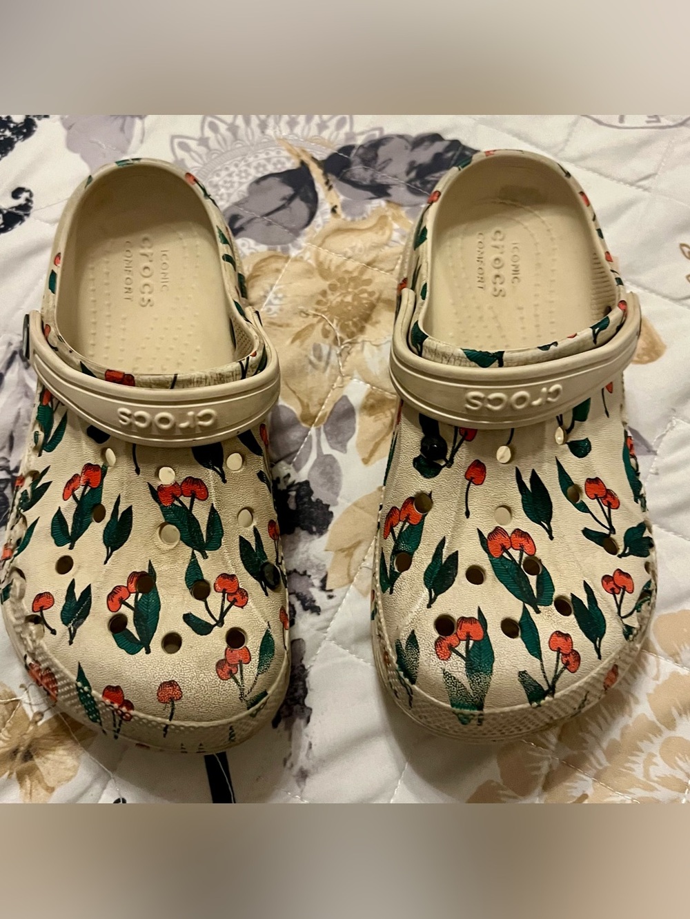 CROCS Kids Floral Cream Clogs with Red & Green Print